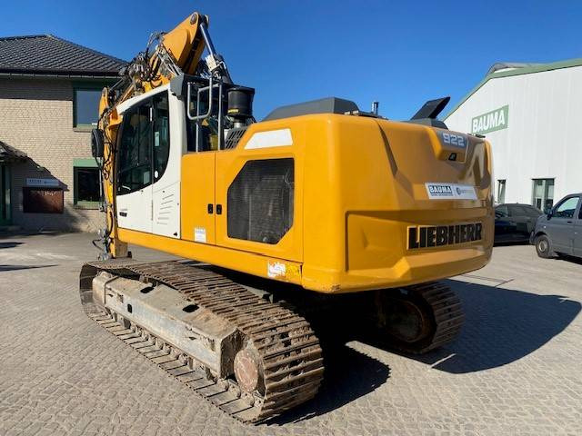 Liebherr R 922 LC (G8) MIETE / RENTAL (12001992) - Pásové rýpadlo: obrázok 3 Liebherr R 922 LC (G8) MIETE / RENTAL (12001992) - Pásové rýpadlo: obrázok 3