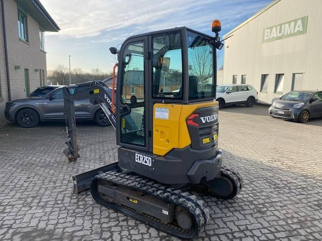 Volvo ECR 25 D MIETE / RENTAL (12001505) - Mini rýpadlo: obrázok 3 Volvo ECR 25 D MIETE / RENTAL (12001505) - Mini rýpadlo: obrázok 3