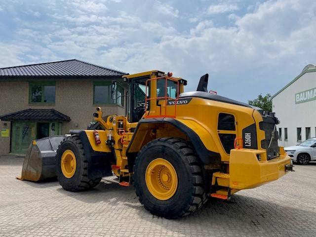 Volvo L 260 H 6.8 cbm MIETE / RENTAL (12002252) - Kolesový nakladač: obrázok 2 Volvo L 260 H 6.8 cbm MIETE / RENTAL (12002252) - Kolesový nakladač: obrázok 2