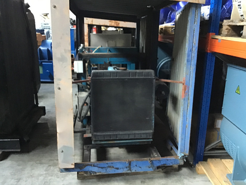 Ford 2714E POMP 550 BAR USED - Čerpadlo na vodu: obrázok 3 Ford 2714E POMP 550 BAR USED - Čerpadlo na vodu: obrázok 3