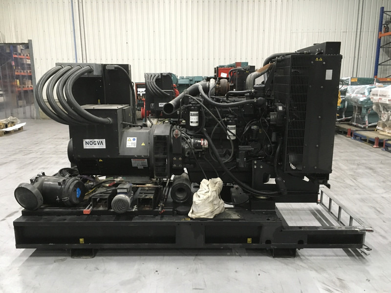 John Deere 6068HFU82 GENERATOR 200KVA USED - Elektrický generátor: obrázok 3 John Deere 6068HFU82 GENERATOR 200KVA USED - Elektrický generátor: obrázok 3