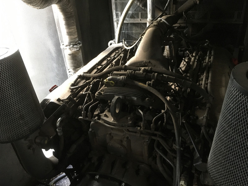 MTU 12V1600G10F GENERATOR 700KVA USED - Elektrický generátor: obrázok 3 MTU 12V1600G10F GENERATOR 700KVA USED - Elektrický generátor: obrázok 3