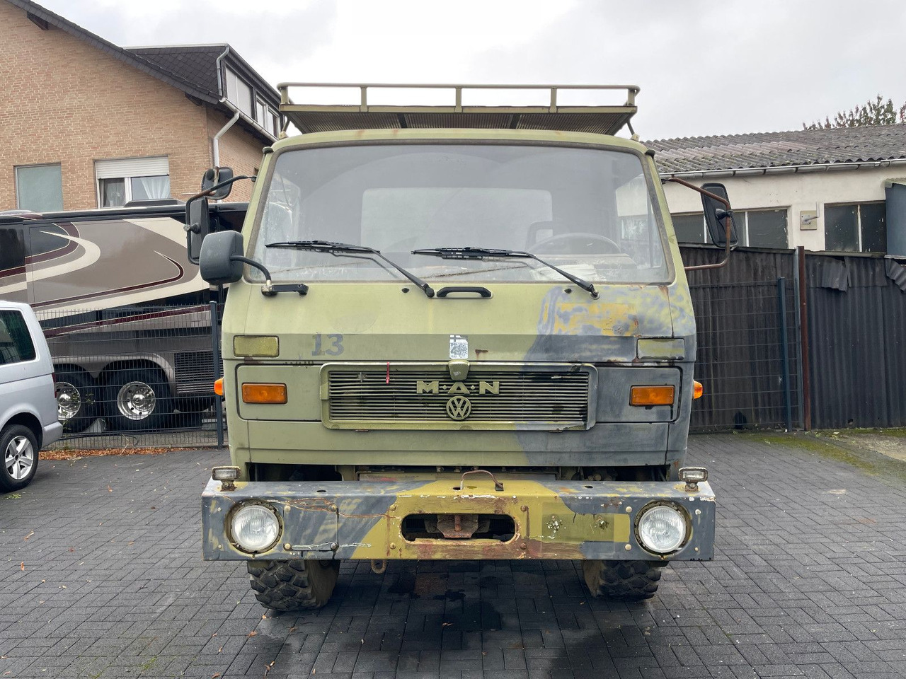 MAN 8.136 4X4 Prische Plane - Plachtová dodávka: obrázok 3 MAN 8.136 4X4 Prische Plane - Plachtová dodávka: obrázok 3