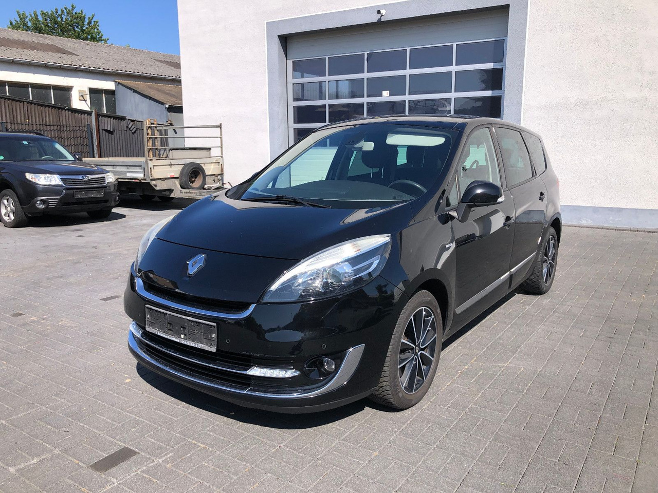 Renault Scenic Grand 2.0 dCi 150 BOSE Edition,Automatik - Mikrobus: obrázok 3 Renault Scenic Grand 2.0 dCi 150 BOSE Edition,Automatik - Mikrobus: obrázok 3