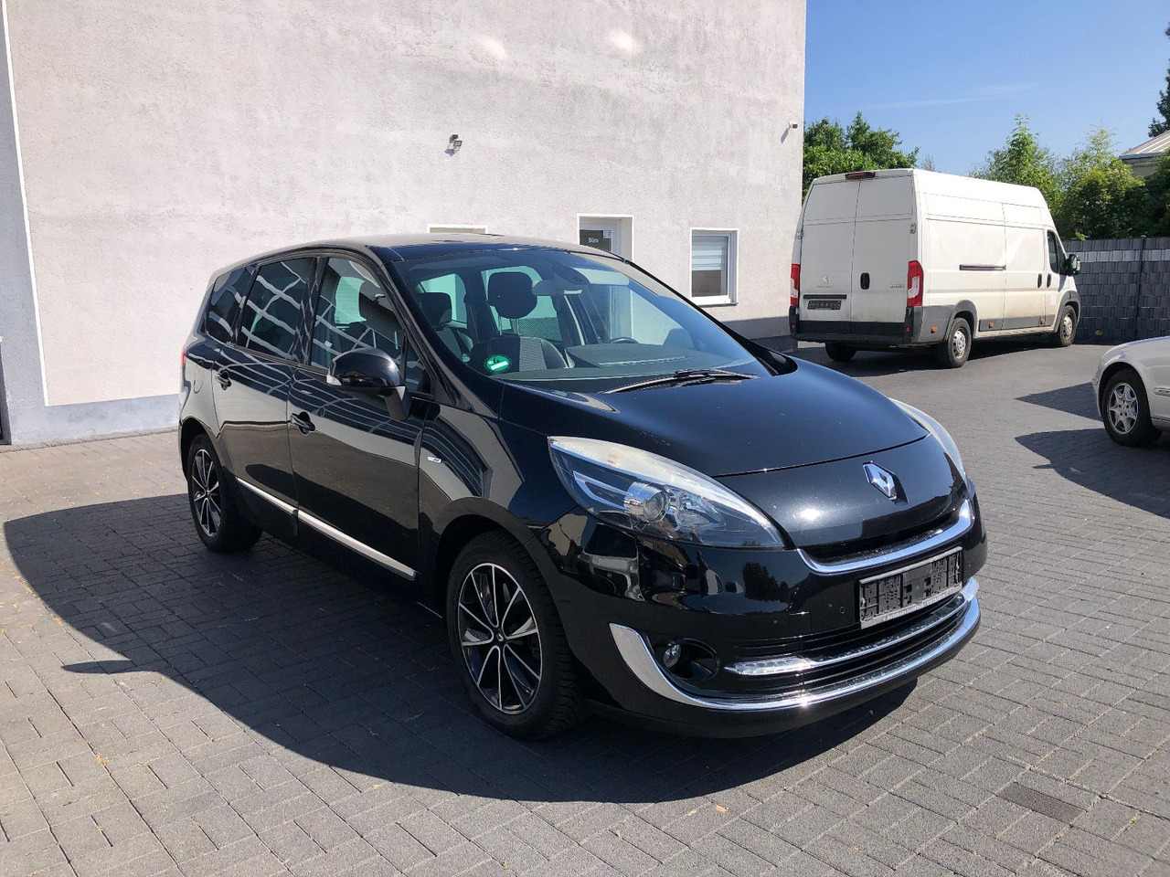 Renault Scenic Grand 2.0 dCi 150 BOSE Edition,Automatik - Mikrobus: obrázok 1 Renault Scenic Grand 2.0 dCi 150 BOSE Edition,Automatik - Mikrobus: obrázok 1