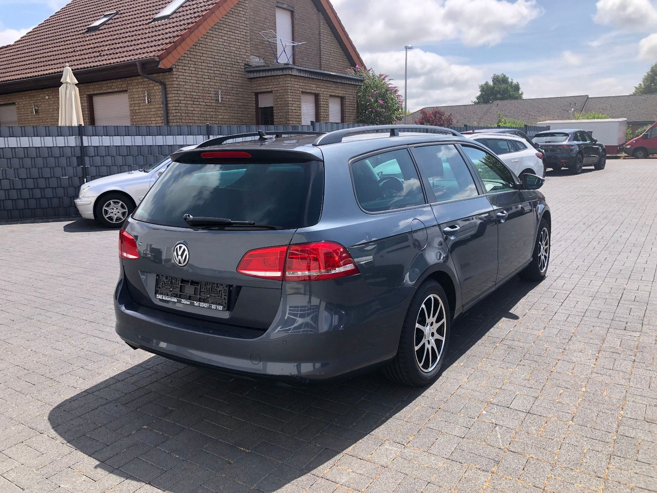 Volkswagen Passat Variant 1.4 TSi Trendline - Automobil: obrázok 2 Volkswagen Passat Variant 1.4 TSi Trendline - Automobil: obrázok 2