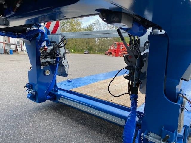 Faymonville Max Trailer, Max510, 2-aks, pendeli  - Náves podvalník: obrázok 3 Faymonville Max Trailer, Max510, 2-aks, pendeli  - Náves podvalník: obrázok 3