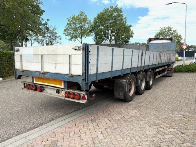 LAG 0-3-39-L 3-AXLE 13.60M. OPEN TRAILER WITH ALUMINIUM SIDE BORDS (FULL STEEL CHASSIS / DRUM BRAKES / ABS-BRAKE SYSTEM / WOODEN FLO - Plošinový/ Valníkový náves: obrázok 3 LAG 0-3-39-L 3-AXLE 13.60M. OPEN TRAILER WITH ALUMINIUM SIDE BORDS (FULL STEEL CHASSIS / DRUM BRAKES / ABS-BRAKE SYSTEM / WOODEN FLO - Plošinový/ Valníkový náves: obrázok 3