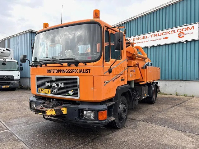 MAN F 15.192 (6-CILINDER) WITH GEESINK VACUUM TANK (MANUAL GEARBOX / P.T.O.) ORIGINAL DUTCH TRUCK - Fekálne vozidlo: obrázok 1 MAN F 15.192 (6-CILINDER) WITH GEESINK VACUUM TANK (MANUAL GEARBOX / P.T.O.) ORIGINAL DUTCH TRUCK - Fekálne vozidlo: obrázok 1