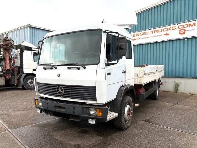 Mercedes-Benz 1117 K 6-CILINDER SLEEPERCAB (8 WHEEL NUTS / FULL STEEL SUSPENSION / MANUAL GEARBOX) - Valníkový/ Plošinový nákladný automobil: obrázok 1 Mercedes-Benz 1117 K 6-CILINDER SLEEPERCAB (8 WHEEL NUTS / FULL STEEL SUSPENSION / MANUAL GEARBOX) - Valníkový/ Plošinový nákladný automobil: obrázok 1