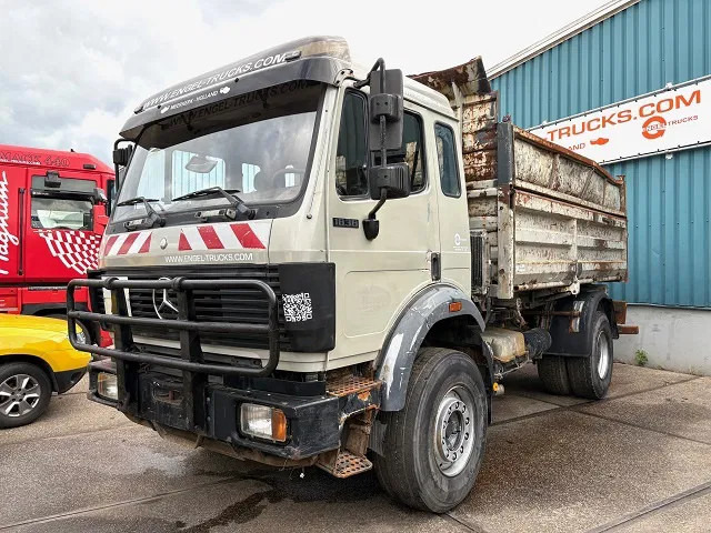 Mercedes-Benz SK 1838 K V8 4x2 FULL STEEL KIPPER (ZF16 MANUAL GEARBOX / FULL STEEL SUSPENSION / REDUCTION AXLE / P.T.O.) - Sklápač: obrázok 1 Mercedes-Benz SK 1838 K V8 4x2 FULL STEEL KIPPER (ZF16 MANUAL GEARBOX / FULL STEEL SUSPENSION / REDUCTION AXLE / P.T.O.) - Sklápač: obrázok 1