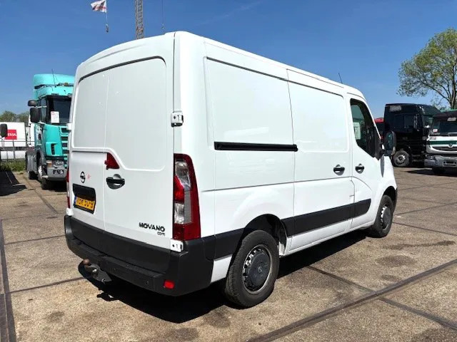 Opel Movano T3300 2.4CDTI L1H1 (EURO 6 / 6 GEARS MANUAL GEARBOX / AIRCONDITIONING / APPLE CARPLAY / REAR VIEW CAMERA / ETC) - Malá dodávka: obrázok 3 Opel Movano T3300 2.4CDTI L1H1 (EURO 6 / 6 GEARS MANUAL GEARBOX / AIRCONDITIONING / APPLE CARPLAY / REAR VIEW CAMERA / ETC) - Malá dodávka: obrázok 3