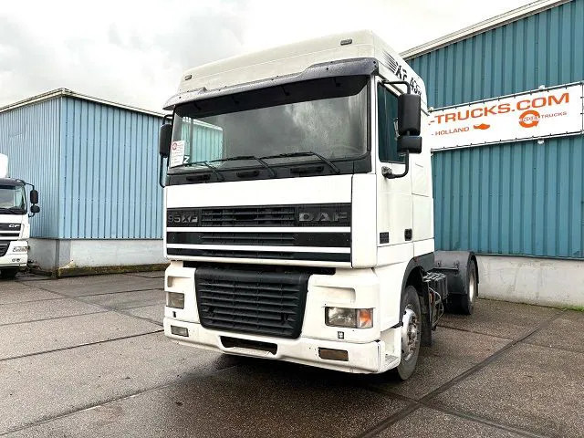 DAF 95.430 XF SPACECAB (EURO 3 / ZF16 MANUAL GEARBOX / ZF-INTARDER / AIRCONDITIONING) - Ťahač: obrázok 1 DAF 95.430 XF SPACECAB (EURO 3 / ZF16 MANUAL GEARBOX / ZF-INTARDER / AIRCONDITIONING) - Ťahač: obrázok 1