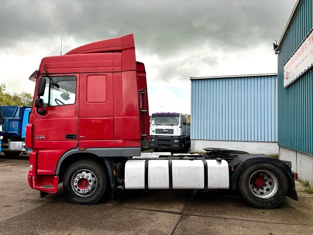 DAF XF 105.460 SPACECAB (ZF16 MANUAL GEARBOX / MX-BRAKE / 870+430 LITER TANK / AIRCONDITIONING / FRIDGE) - Ťahač: obrázok 5 DAF XF 105.460 SPACECAB (ZF16 MANUAL GEARBOX / MX-BRAKE / 870+430 LITER TANK / AIRCONDITIONING / FRIDGE) - Ťahač: obrázok 5