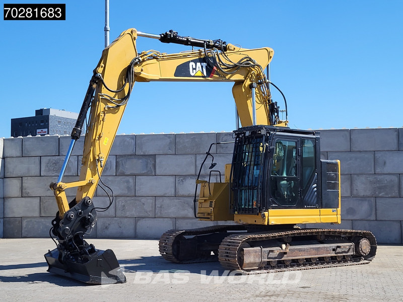 Caterpillar 325 F L 3 BUCKETS - Pásové rýpadlo: obrázok 2 Caterpillar 325 F L 3 BUCKETS - Pásové rýpadlo: obrázok 2