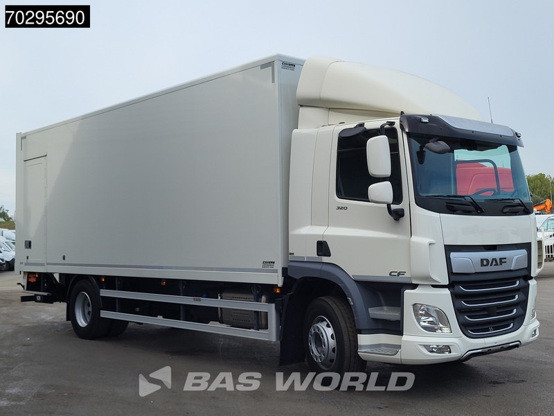 DAF CF 320 4X2 LOW Mileage! 2000kg Ladebordwand Automatic Navi ACC Euro 6 - Skříňový nákladní auto: obrázok 3 DAF CF 320 4X2 LOW Mileage! 2000kg Ladebordwand Automatic Navi ACC Euro 6 - Skříňový nákladní auto: obrázok 3