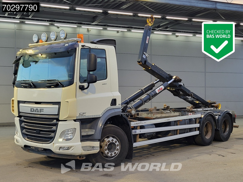 DAF CF 440 6X2 HYVA 22-60-S Hooklift Lift Axle Automatic ACC Euro 6 - Hákový nosič kontajnerov: obrázok 1 DAF CF 440 6X2 HYVA 22-60-S Hooklift Lift Axle Automatic ACC Euro 6 - Hákový nosič kontajnerov: obrázok 1