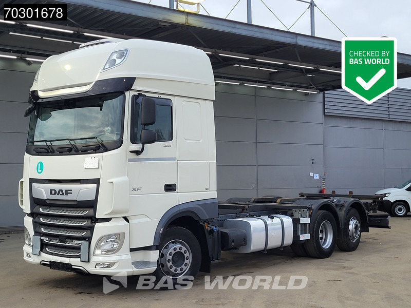 DAF XF 480 6X2 FAN Retarder Lift+Steering Axle Full Air Euro 6 - Kontejnérový podvozek/ Výměnná nástavba: obrázok 1 DAF XF 480 6X2 FAN Retarder Lift+Steering Axle Full Air Euro 6 - Kontejnérový podvozek/ Výměnná nástavba: obrázok 1
