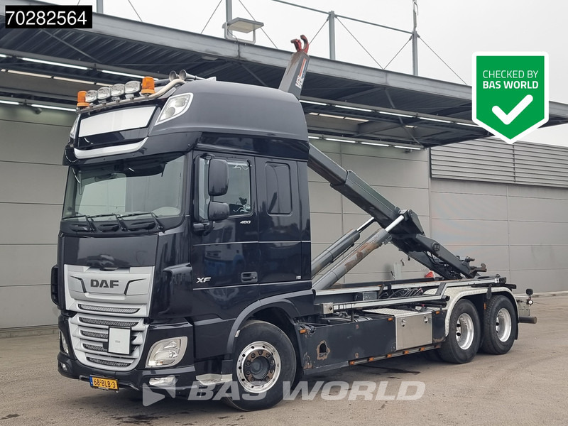 DAF XF 480 6X2 NL-Truck VDL S-30-6400 ACC Standklima Euro 6 - Hákový nosič kontajnerov: obrázok 1 DAF XF 480 6X2 NL-Truck VDL S-30-6400 ACC Standklima Euro 6 - Hákový nosič kontajnerov: obrázok 1
