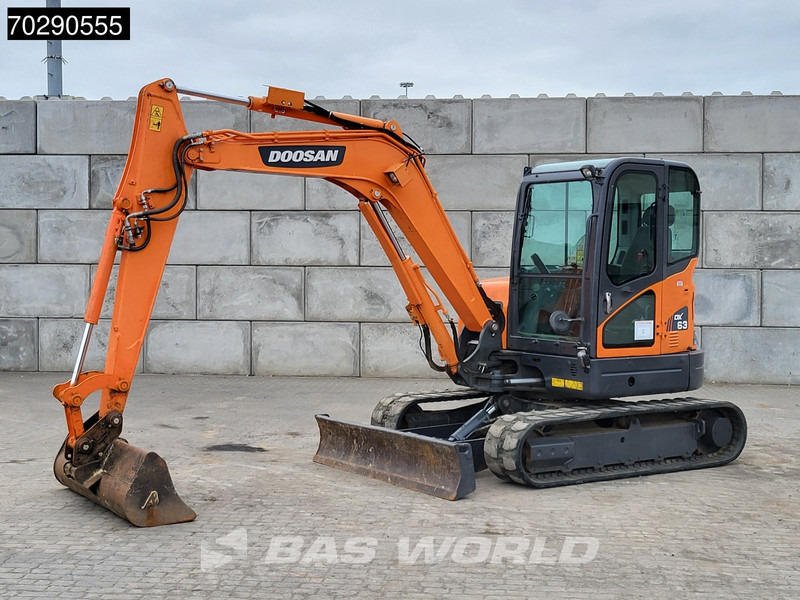 Doosan DX63-3 3 BUCKETS - A/C - Mini rýpadlo: obrázok 3 Doosan DX63-3 3 BUCKETS - A/C - Mini rýpadlo: obrázok 3