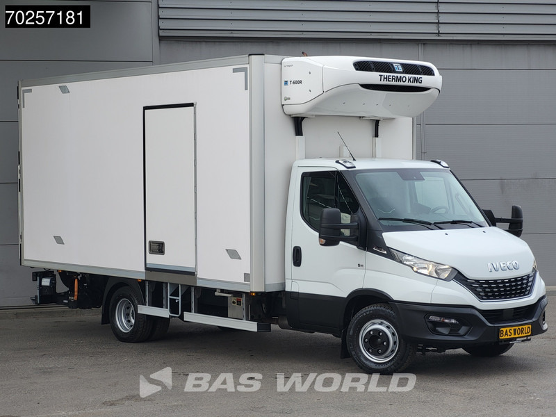 Iveco Daily 72C21 3.0L Koelwagen Laadklep Thermo King T-600R 380V Luchtvering Koelwagen Airco Cruise Camera Koeler Koel Kühlwagen 28m3 A/C C - Chladiarenská dodávka: obrázok 5 Iveco Daily 72C21 3.0L Koelwagen Laadklep Thermo King T-600R 380V Luchtvering Koelwagen Airco Cruise Camera Koeler Koel Kühlwagen 28m3 A/C C - Chladiarenská dodávka: obrázok 5