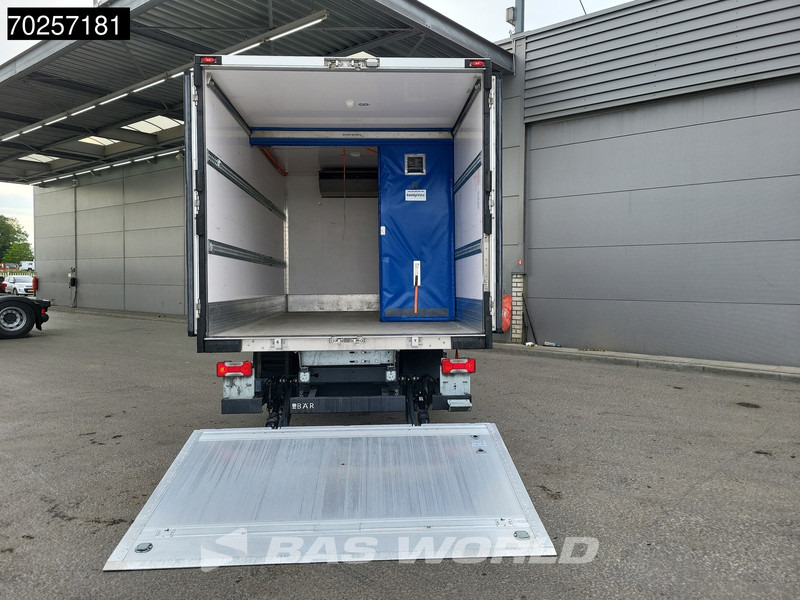 Iveco Daily 72C21 3.0L Koelwagen Laadklep Thermo King T-600R 380V Luchtvering Koelwagen Airco Cruise Camera Koeler Koel Kühlwagen 28m3 A/C C - Chladiarenská dodávka: obrázok 3 Iveco Daily 72C21 3.0L Koelwagen Laadklep Thermo King T-600R 380V Luchtvering Koelwagen Airco Cruise Camera Koeler Koel Kühlwagen 28m3 A/C C - Chladiarenská dodávka: obrázok 3