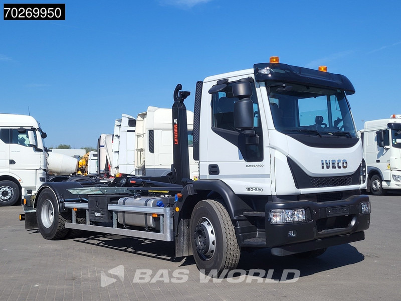 Iveco Eurocargo 180E320 4X2 NEW! 14tons Hiab Multilift ULT14S51 ACC Euro 6 - Hákový nosič kontajnerov: obrázok 3 Iveco Eurocargo 180E320 4X2 NEW! 14tons Hiab Multilift ULT14S51 ACC Euro 6 - Hákový nosič kontajnerov: obrázok 3
