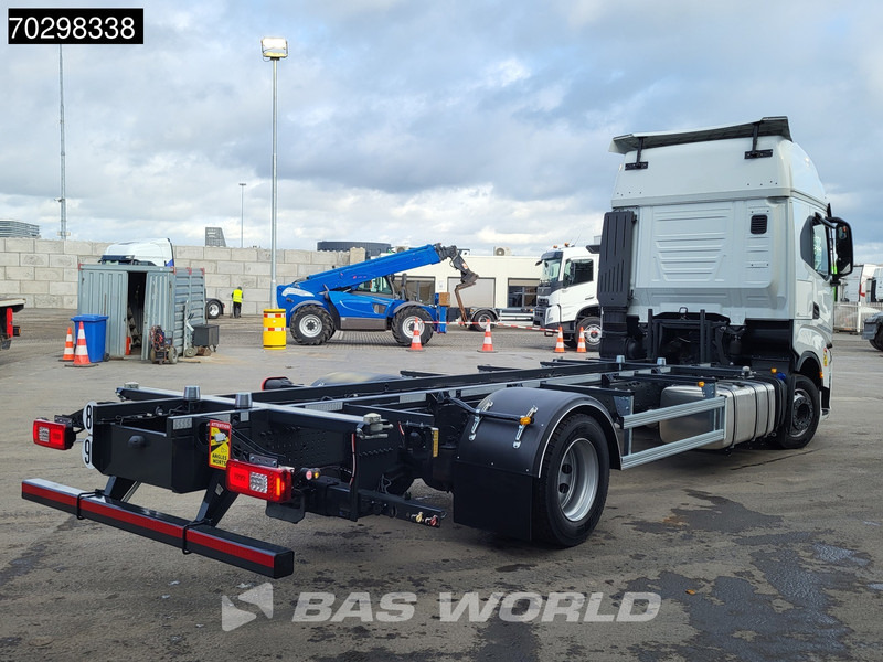 Iveco S-Way 460 4X2 NEW !! BDF Automatic Full air ACC Led Euro 6 - Kontejnérový podvozek/ Výměnná nástavba: obrázok 5 Iveco S-Way 460 4X2 NEW !! BDF Automatic Full air ACC Led Euro 6 - Kontejnérový podvozek/ Výměnná nástavba: obrázok 5