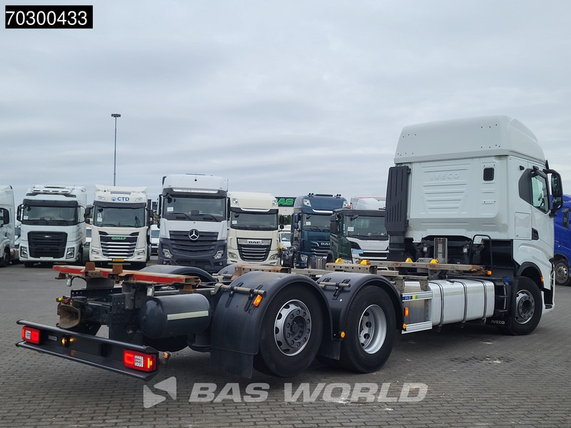 Iveco S-Way 510 6X2 Retarder Full Air Lift Axle BDF Euro 6 - Kontejnérový podvozek/ Výměnná nástavba: obrázok 5 Iveco S-Way 510 6X2 Retarder Full Air Lift Axle BDF Euro 6 - Kontejnérový podvozek/ Výměnná nástavba: obrázok 5