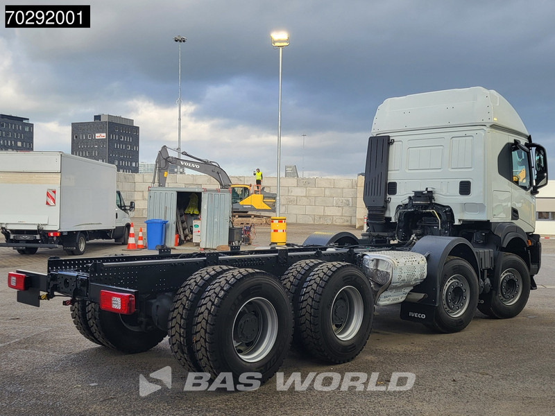 Iveco T-WAY 510 8X4 NEW! Retarder Big-Axle Steelsuspension LED Euro 6 - Podvozek s kabinou: obrázok 5 Iveco T-WAY 510 8X4 NEW! Retarder Big-Axle Steelsuspension LED Euro 6 - Podvozek s kabinou: obrázok 5