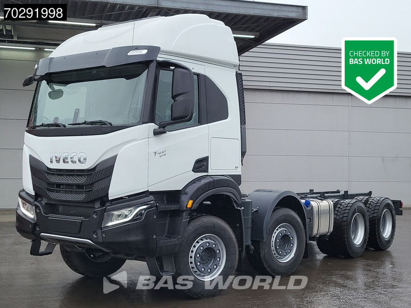 Iveco T-Way 510 8X4 NEW! Retarder Steelsuspension Big-Axle LED Euro 6 - Podvozek s kabinou: obrázok 1 Iveco T-Way 510 8X4 NEW! Retarder Steelsuspension Big-Axle LED Euro 6 - Podvozek s kabinou: obrázok 1
