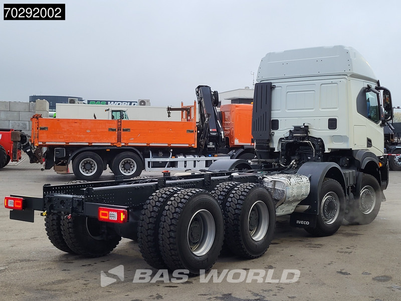 Iveco T-Way 510 8X4 NEW chassis! Retarder Big-Axle Steelsuspension LED Automatic Euro 6 - Podvozek s kabinou: obrázok 5 Iveco T-Way 510 8X4 NEW chassis! Retarder Big-Axle Steelsuspension LED Automatic Euro 6 - Podvozek s kabinou: obrázok 5
