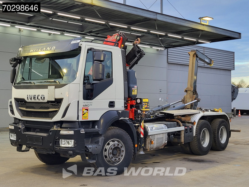 Iveco Trakker 450 6X4 Fassi F120B.2.22 Crane Marrel AL16S50 Retarder Big-axle Euro 6 - Hákový nosič kontajnerov, Auto s hydraulickou rukou: obrázok 3 Iveco Trakker 450 6X4 Fassi F120B.2.22 Crane Marrel AL16S50 Retarder Big-axle Euro 6 - Hákový nosič kontajnerov, Auto s hydraulickou rukou: obrázok 3