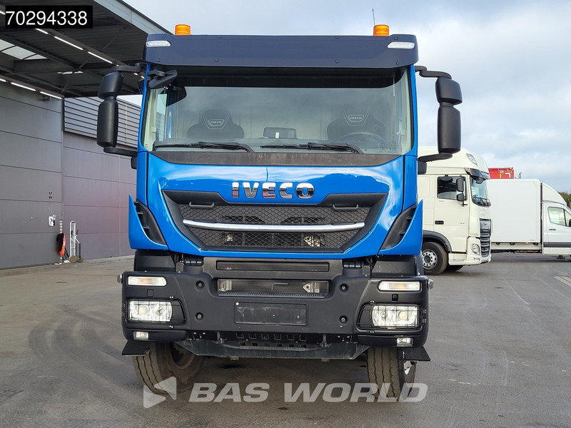 Domiešavač Iveco X-Way 400 X-Way 8X4 Liebherr 9m3 Big-Axle Steelsuspension Euro 6: obrázok 7 Domiešavač Iveco X-Way 400 X-Way 8X4 Liebherr 9m3 Big-Axle Steelsuspension Euro 6: obrázok 7