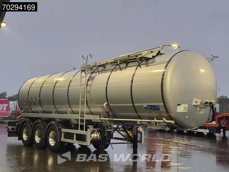 Kässbohrer STS 3 axles New! 32.000L Bitumen - Cisternový náves: obrázok 3 Kässbohrer STS 3 axles New! 32.000L Bitumen - Cisternový náves: obrázok 3