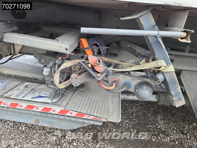 Krone SD Tailgate Liftachse Ladebordwand - Náves chladírenské: obrázok 3 Krone SD Tailgate Liftachse Ladebordwand - Náves chladírenské: obrázok 3