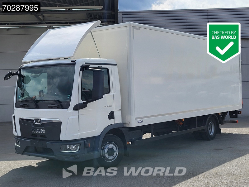 MAN TGL 12.250 4X2 12tonner LOW Mileage 1500kg Ladebordwand Automatic Euro 6 - Skříňový nákladní auto: obrázok 1 MAN TGL 12.250 4X2 12tonner LOW Mileage 1500kg Ladebordwand Automatic Euro 6 - Skříňový nákladní auto: obrázok 1