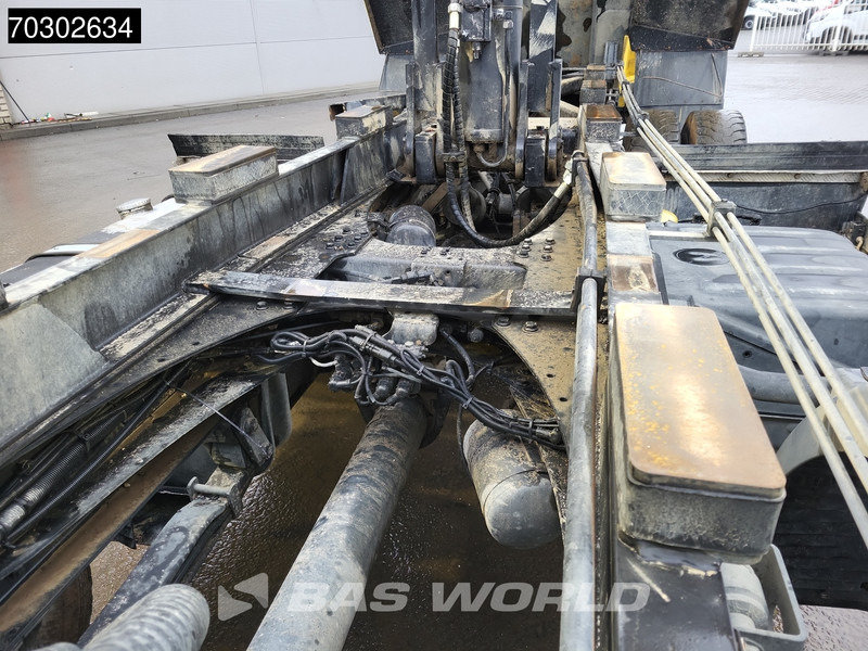 Sklápač MAN TGS 35.440 8X4 14m3 tipper Steelsuspension Big-Axle Retarder Automatic Euro 6: obrázok 15 Sklápač MAN TGS 35.440 8X4 14m3 tipper Steelsuspension Big-Axle Retarder Automatic Euro 6: obrázok 15