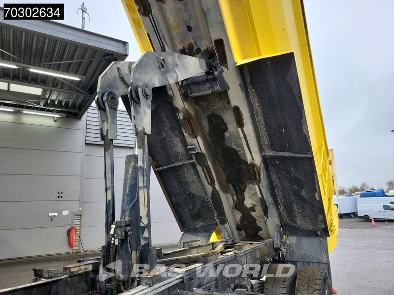 Sklápač MAN TGS 35.440 8X4 14m3 tipper Steelsuspension Big-Axle Retarder Automatic Euro 6: obrázok 5 Sklápač MAN TGS 35.440 8X4 14m3 tipper Steelsuspension Big-Axle Retarder Automatic Euro 6: obrázok 5