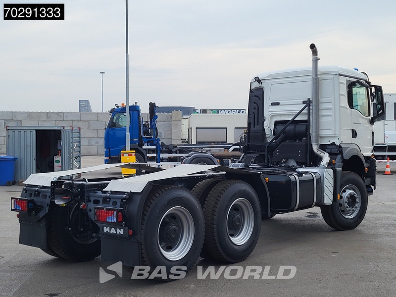 MAN TGS 40.400 6X4 NEW 6x4 chassis PTO Preparation Steelsuspension Big-Axle Automatic Euro 2 - Podvozek s kabinou: obrázok 5 MAN TGS 40.400 6X4 NEW 6x4 chassis PTO Preparation Steelsuspension Big-Axle Automatic Euro 2 - Podvozek s kabinou: obrázok 5