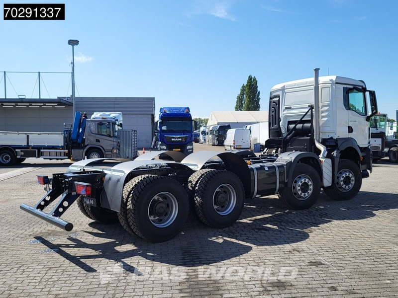 MAN TGS 41.400 8X4 New! Steelsuspension Big-Axle Manual Euro 2 - Podvozek s kabinou: obrázok 5 MAN TGS 41.400 8X4 New! Steelsuspension Big-Axle Manual Euro 2 - Podvozek s kabinou: obrázok 5