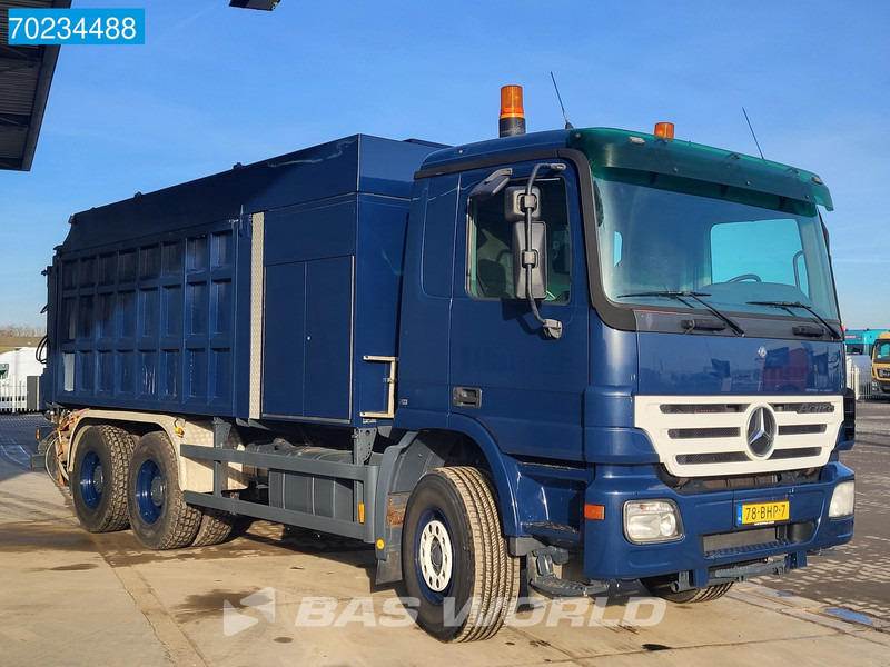 Mercedes-Benz Actros 2636 6X4 NL-Truck Reschwitzer Saugbagger Big-Axle Euro 3 - Fekálne vozidlo: obrázok 3 Mercedes-Benz Actros 2636 6X4 NL-Truck Reschwitzer Saugbagger Big-Axle Euro 3 - Fekálne vozidlo: obrázok 3