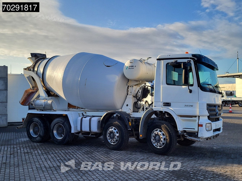 Mercedes-Benz Actros 3236 8X4 9m3 Stetter Mixer Retarder Steelsuspension Big-Axle Euro 3 - Domiešavač: obrázok 3 Mercedes-Benz Actros 3236 8X4 9m3 Stetter Mixer Retarder Steelsuspension Big-Axle Euro 3 - Domiešavač: obrázok 3