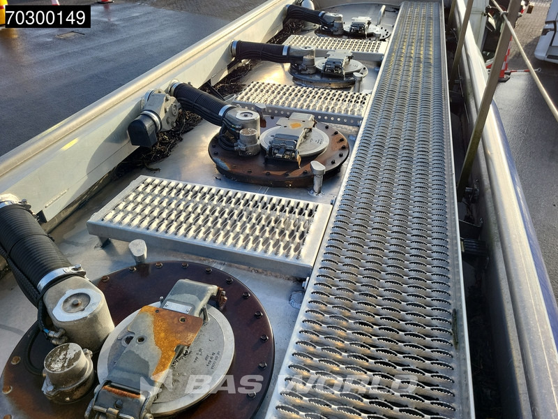 Mercedes-Benz Antos 1824 4X2 13.500Liter Fuel tanker ADR Automatic Euro 6 - Cisternové vozidlo: obrázok 5 Mercedes-Benz Antos 1824 4X2 13.500Liter Fuel tanker ADR Automatic Euro 6 - Cisternové vozidlo: obrázok 5