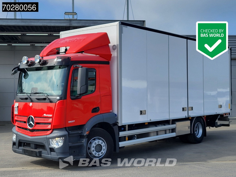 Mercedes-Benz Antos 1827 4X2 19tonner 2000kg Ladebordwand Automatic Euro 6 - Skříňový nákladní auto: obrázok 1 Mercedes-Benz Antos 1827 4X2 19tonner 2000kg Ladebordwand Automatic Euro 6 - Skříňový nákladní auto: obrázok 1