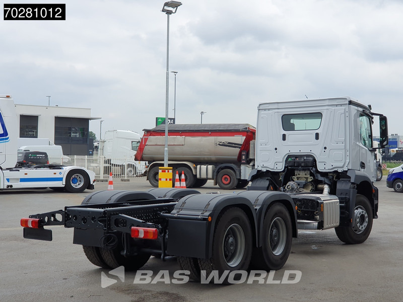 Mercedes-Benz Arocs 2636 6X4 NEW chassis Flange PTO Big-Axle Steelsuspension Euro 6 - Podvozek s kabinou: obrázok 5 Mercedes-Benz Arocs 2636 6X4 NEW chassis Flange PTO Big-Axle Steelsuspension Euro 6 - Podvozek s kabinou: obrázok 5
