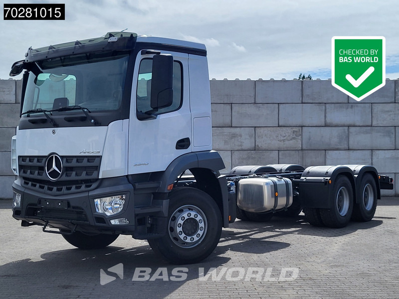 Mercedes-Benz Arocs 2640 6X4 NEW Chassis Big-Axle Automatic Steel suspension Euro 6 - Podvozek s kabinou: obrázok 1 Mercedes-Benz Arocs 2640 6X4 NEW Chassis Big-Axle Automatic Steel suspension Euro 6 - Podvozek s kabinou: obrázok 1