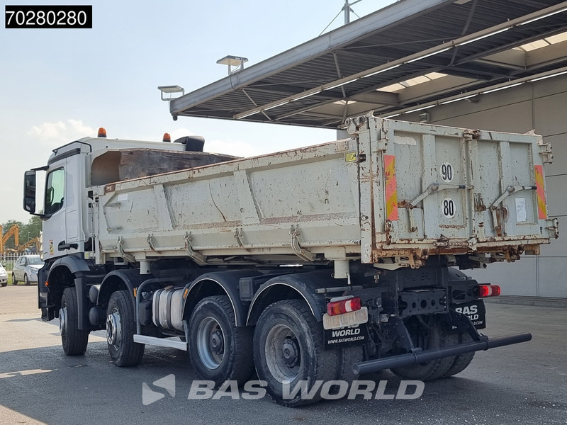Mercedes-Benz Arocs 3240 8X4 3-Side Tipper Euro 6 - Sklápač: obrázok 2 Mercedes-Benz Arocs 3240 8X4 3-Side Tipper Euro 6 - Sklápač: obrázok 2