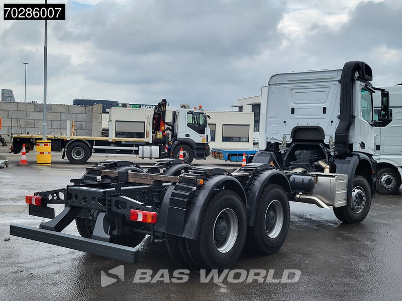 Mercedes-Benz Arocs 3342 6X4 NEW 6x4 chassis Big-Axle Automatic Steel suspension Euro 3 - Podvozek s kabinou: obrázok 5 Mercedes-Benz Arocs 3342 6X4 NEW 6x4 chassis Big-Axle Automatic Steel suspension Euro 3 - Podvozek s kabinou: obrázok 5