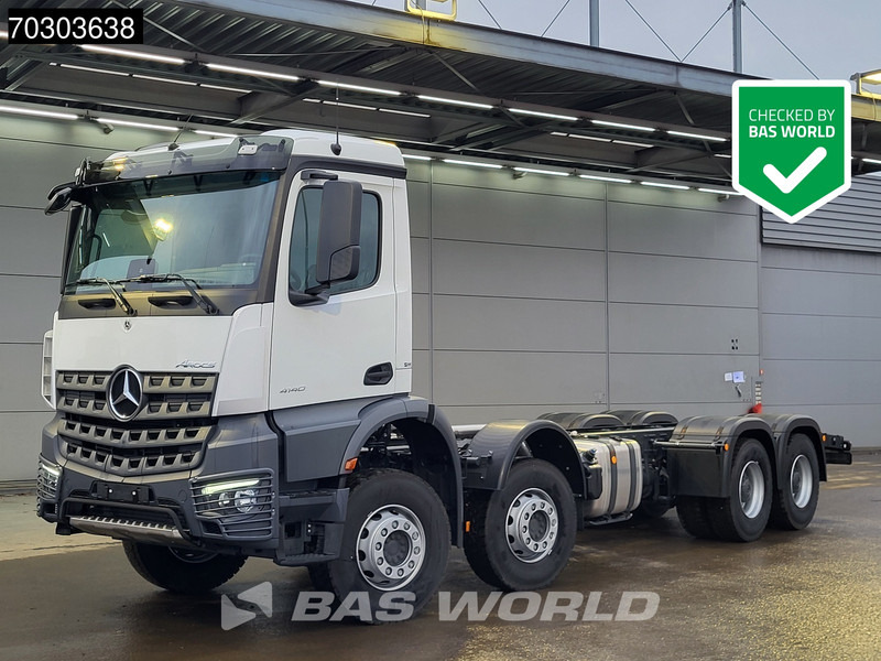 Mercedes-Benz Arocs 4140 8X4 NEW! Chassis Automatic Steelsuspension Euro 5 - Podvozek s kabinou: obrázok 1 Mercedes-Benz Arocs 4140 8X4 NEW! Chassis Automatic Steelsuspension Euro 5 - Podvozek s kabinou: obrázok 1